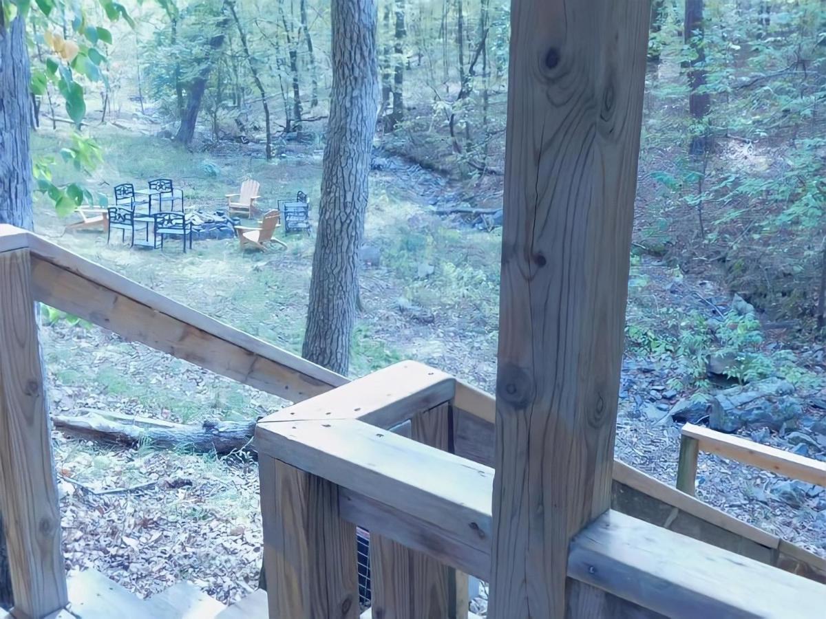 Secluded Home With Mini Waterfall And A Creek In Hot Springs Exterior photo