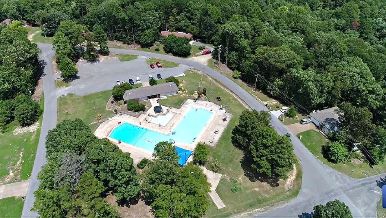 Secluded Home With Mini Waterfall And A Creek In Hot Springs Exterior photo